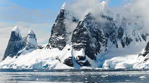 alaskan iceberg mountains